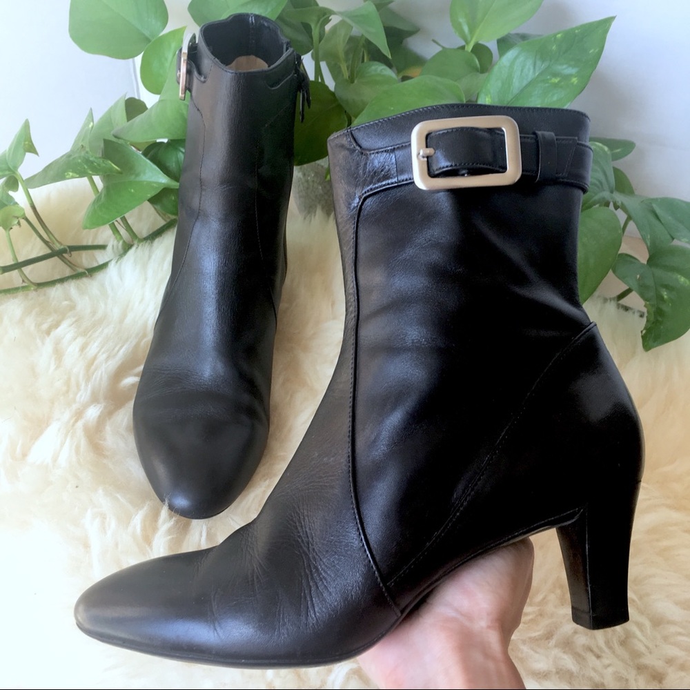 COLE HAAN Leather Point Toe Ankle Boot Black 7 - Picture 1 of 8
